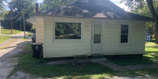 1 BR in Glenwood Gallery 3