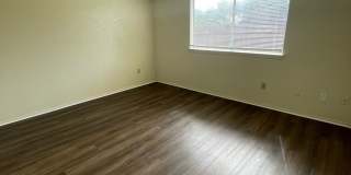 7603 Woodstone Cove - B Gallery 10