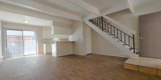 Home @ Valencia Gallery 5