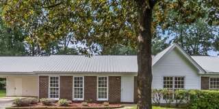 Beautiful 3 Bed 2 Bath Home! Available Fall 2026! Gallery 1