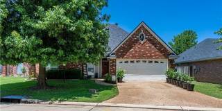 $2204.95/mo with internet/ rbp  3br/2b 1672 sq.ft. 852 Azalea Gardens Gallery 1
