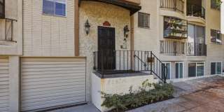HUGE 2 bed 2 bath in Prime Santa Monica! Gallery 38