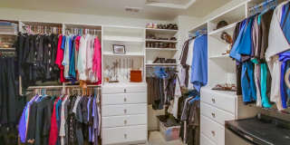 452 Taylor Drive Gallery 29