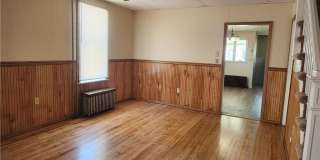 1843 Washington Avenue Gallery 4