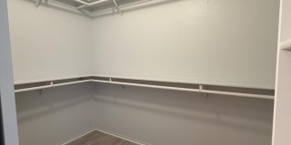 4093 W 17 ST Gallery 19