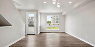 Last Townhouse Available! Beautiful Newer Build Close to Overlook Station Last Townhouse Available! Beautiful Newer Build Close to Overlook Station Gallery 92
