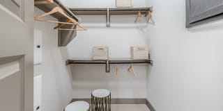 Anthem Cityline Gallery 9