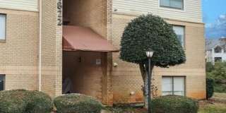 Well Maintained condo in East Charlotte! Gallery 1