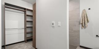 1113 S Foss Ave Gallery 14