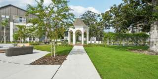 Maggie Flats Gallery 47