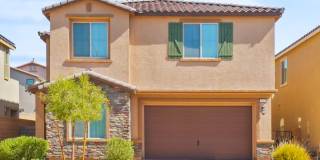 Stunning 4 Bedroom Home with Downstairs Room! Gallery 1