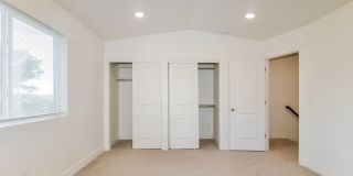 Spacious 3 Bed, 2.5 Bath Pet-Friendly Home with Central Air & Carport Parking! - Available NOW! Gallery 10