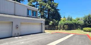 Spacious 2-Story Townhome, Completely Remodeled, A/C, Fresh Paint, Large Backyard! Gallery 1