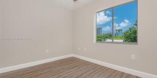 811 NW 3rd Ave Gallery 17