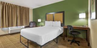 Suites Indianapolis - Airport Gallery 14