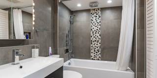 2 Bed 2 Bath in The Heart of Little Italy Gallery 13