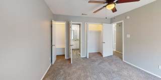 Davis Square Gallery 21
