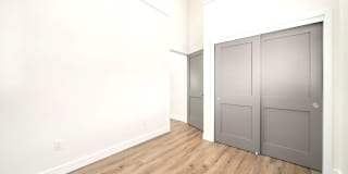 133 &amp; 135 Foothill Gallery 11