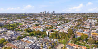 Premier Location in Corona Del Mar for 12-Month Lease Gallery 29