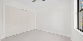 1805 W 10th Street Gallery 22