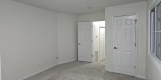 833 Village Quarter Road Gallery 17