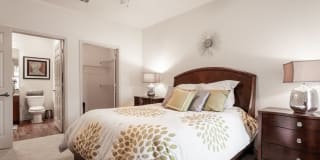 Jamestown Place Gallery 8