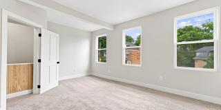 Gorgeous 4 bedroom 2 bath home in Garfield! Available now! Gallery 19
