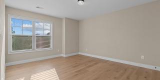 204 Sandy Springs Road Gallery 19