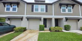 3BR Townhome Near Nokomis Beach with Private Patio 3BR Townhome Near Nokomis Beach with Private Patio Gallery 1