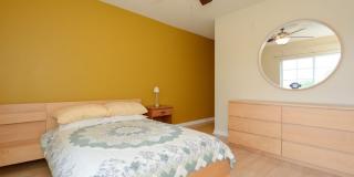 Lakeside Village Townhouse 2 Bedroom  2.5 Bath Available for Short-Term Rental Gallery 11