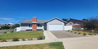 Corner Lot: Single Story 3 Bedroom 2 Bath House, Gallery 1