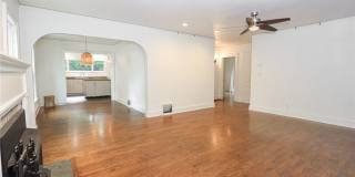 610 N Olive Avenue Gallery 13