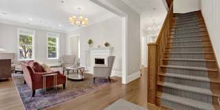 103 East Chestnut Street Gallery 30