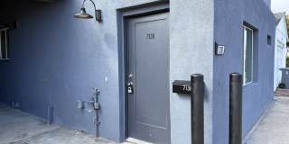 Fully Remodeled Studio with In-Unit Washer and Dryer Gallery 1