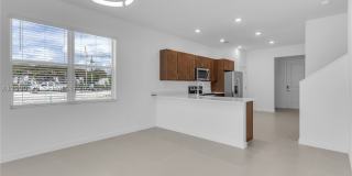 615 NE 1st Terrace Gallery 10