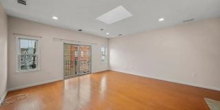 41 WRIGHT AVE Gallery 5