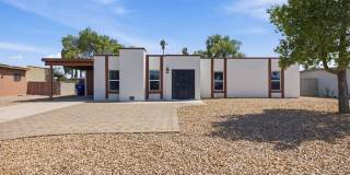Concept Living with Large Enclosed Backyard & Modern Upgrades! Concept Living with Large Enclosed Backyard & Modern Upgrades! Gallery 1