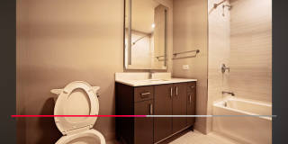 201 W Chestnut Gallery 17