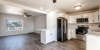 Nice 3 bedroom townhouse! Nice 3 bedroom townhouse! Gallery 1