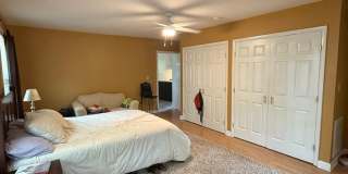 HAYMONT Gallery 16