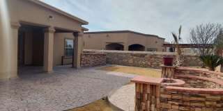 4 BEDROOM 3 BATHROOM HOME Gallery 23