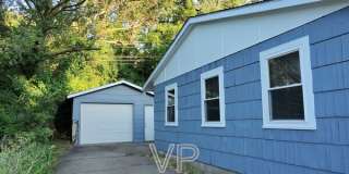 1536 Spring St Gallery 10
