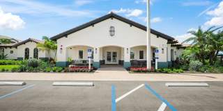 Revello Apartments Gallery 68