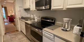 3221 SUTTON Place NW Gallery 9