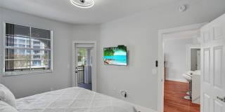 3245 Northeast 184th Street Gallery 3