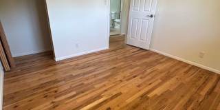 Spacious 3 Bedroom House with Attached Garage and Large Yard! Gallery 18