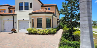 Seasonal Short-Term Sought after Sarasota National (Social Membership) with resort like Amenities! Gallery 1