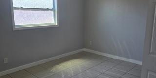 1818 SW Santa Barbara Place unit: 2 Gallery 5