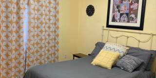 Move in Special- Beautiful Furnished 3 Bedroom/2.5 Bathroom Single Family Home with Flexible Lease terms. Gallery 18