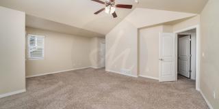 Beautiful two story home in Northgate Gallery 11